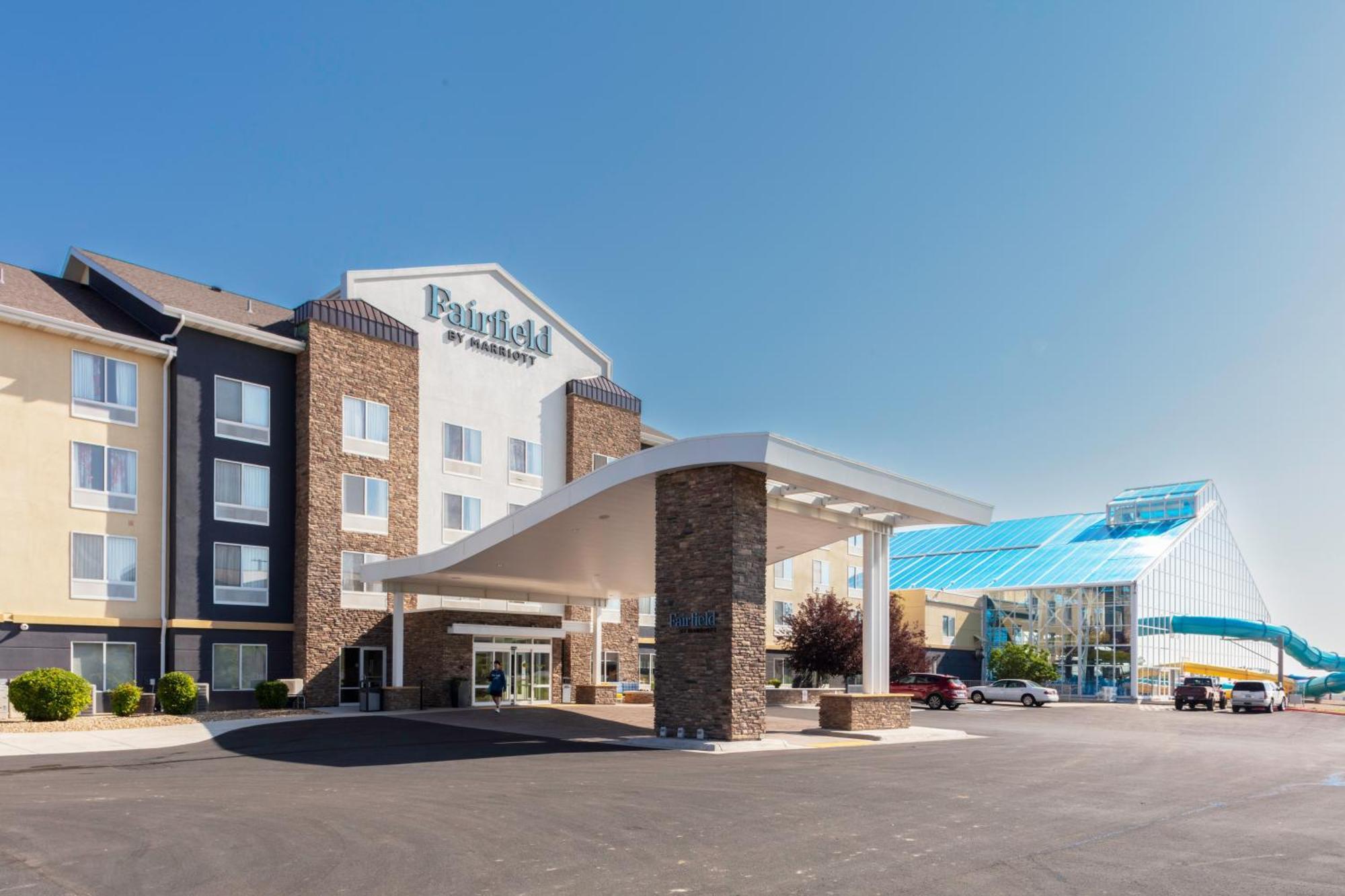 Fairfield Inn & Suites Rapid Stadt Exterior foto