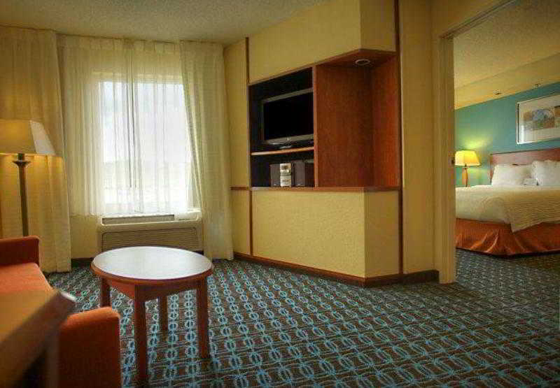 Fairfield Inn & Suites Rapid Stadt Exterior foto